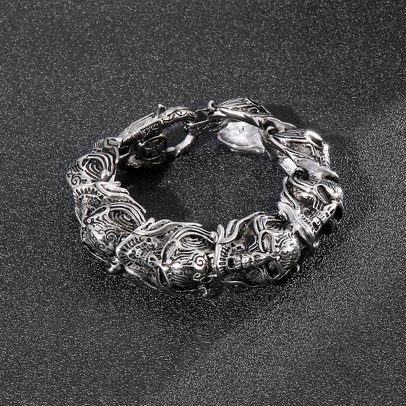 Fongten Gothic 20cm Bracelet f - Gothic Skull Ring recensie en prijs
