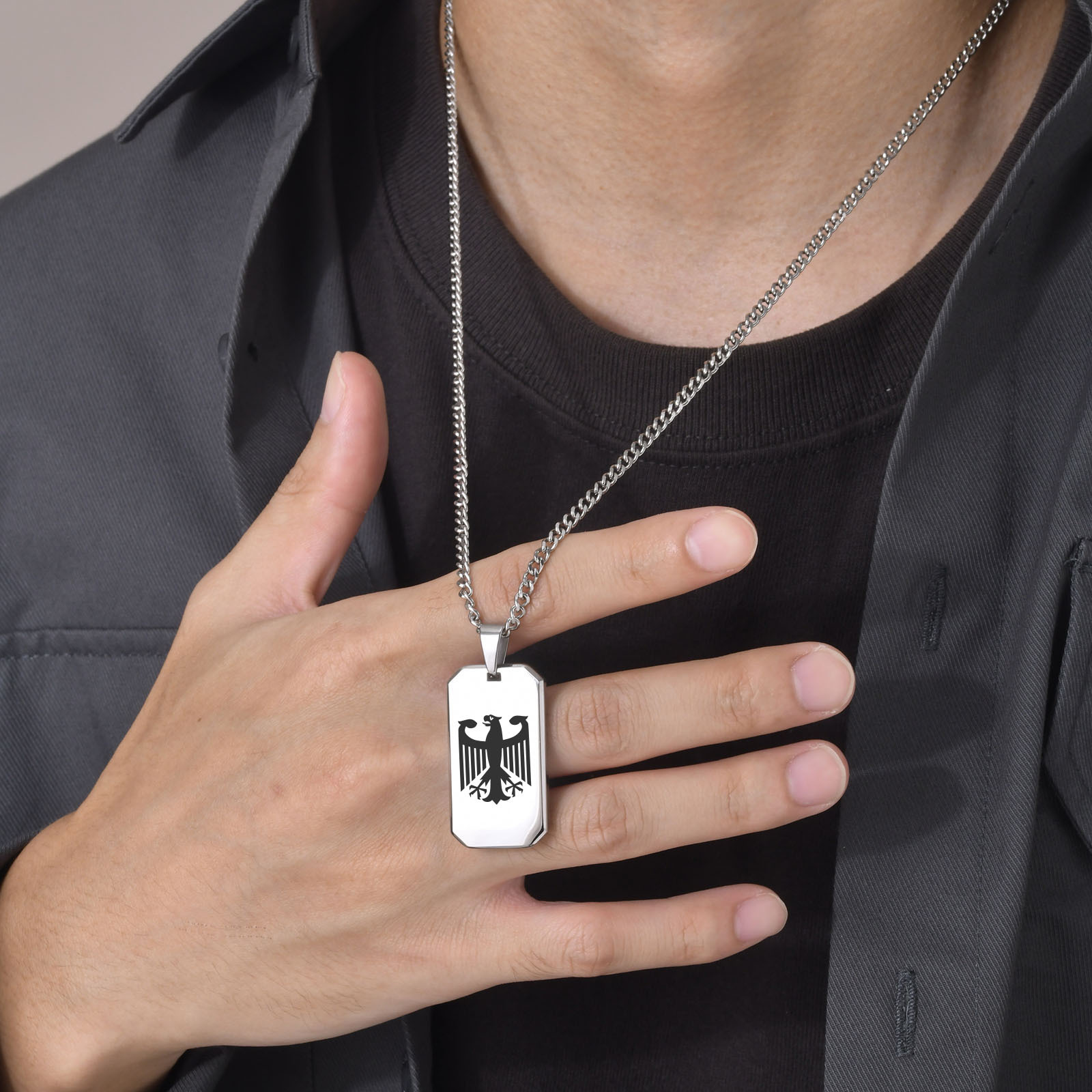 German Eagle Square Neckalces  - Mens Dog Tag Necklace recensie en prijs